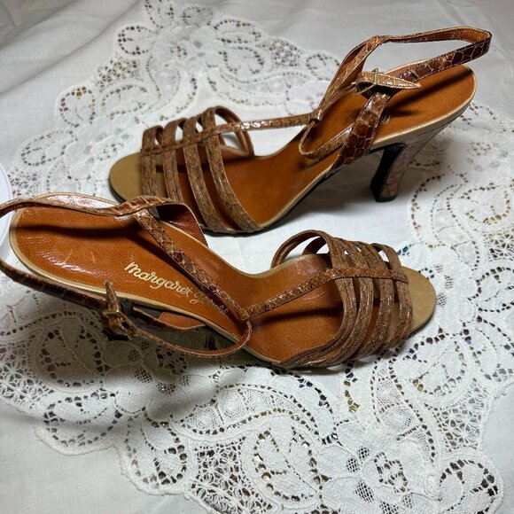 Vintage Margaret Jerrold Sandals - Picture 2 of 6